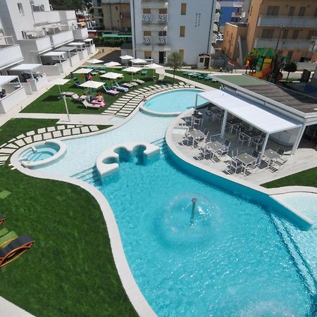 Marina Junior Suite 4 Stelle S Caorle Exterior foto