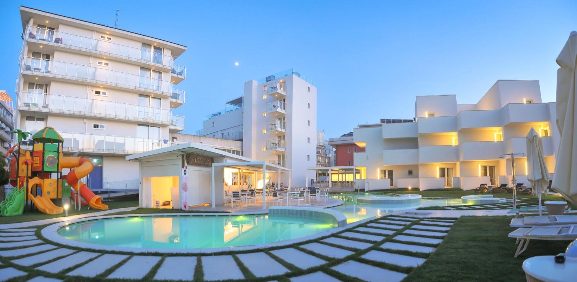 Marina Junior Suite 4 Stelle S Caorle Exterior foto