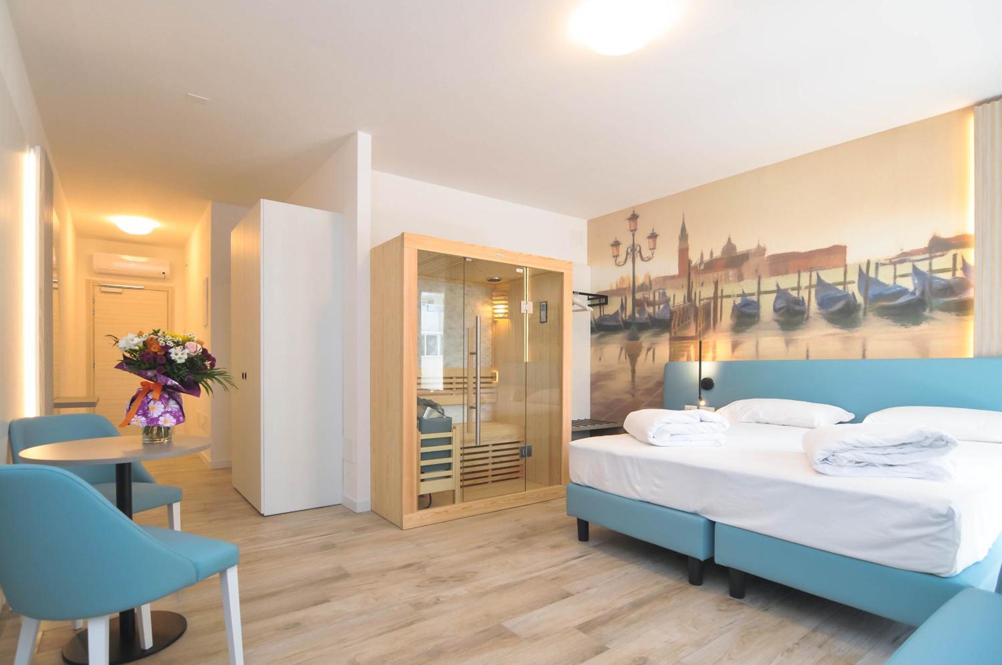 Marina Junior Suite 4 Stelle S Caorle Exterior foto